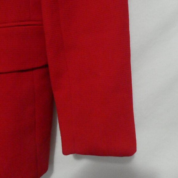 ESSENCE By THEME | small | Red Waffle Knit Textured Blazer | Faux Pockets - Picture 10 of 16